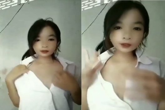 Nữ sinh show hàng clip sex hàng khủng