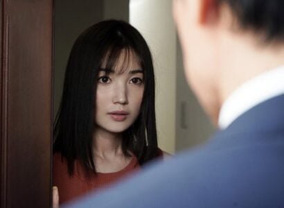 Thầy giáo tiếp tục làm hỏng cuộc đời đứa học trò sau 10 năm tái ngộ